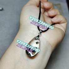 即見如來：章成老師文章精選（緞帶精裝燙金套書＋作者攝影明信片）/章成【城邦讀書花園】 歷史價格詳細信息