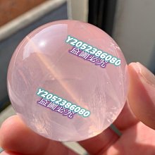 天然黃水晶柱擺件/淨重143.2公克/天然桔黃色，品相如圖，保真。附贈高檔珍藏盒。《珠寶雕刻專業認證》。 歷史價格詳細信息