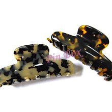 Pin Box 法國純手工 優雅女士抓夾 框邊簍空 點綴式水鑽 知性 M86-17797*亮面黑.咖 法國製 ※現貨※ 歷史價格詳細信息