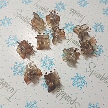 漸變淺奶黃色翡翠多寶桶珠  尺寸卡7.41×8.64目測完美無紋裂白色部分會 翡翠 飾品 收藏【二手】【微淵古董】-773 歷史價格詳細信息