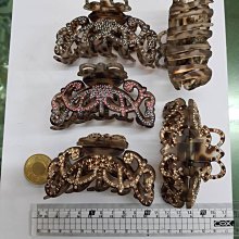 j183髮飾品正法國製造及鑲鑽交叉小抓夾共六顏色（真品謝絕後鑲鑽） 歷史價格詳細信息