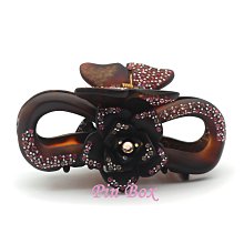 Pin Box 法國低調抓 小巧長齒 好抓髮量抓得多 實用方便 立體小花 N748-1-SM 法國製*霧底咖 ※現貨※ 歷史價格詳細信息