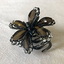 【Angela】質感小牛皮 鱷魚壓紋 簡約設計 二折長夾(軍綠色)-日本山茶花 正版授權 歷史價格詳細信息