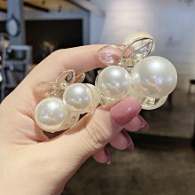 法式複古啞光交叉金屬髮夾 韓國優雅大號鯊魚夾 氣質後腦勺抓夾頭飾 歷史價格詳細信息