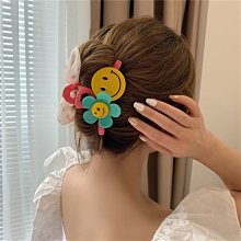 【現貨 】網紅抓夾 韓版愛心閃鉆女后腦勺抓夾大號發夾抓珍珠鯊魚夾2022新款盤發頭飾 歷史價格詳細信息