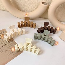 {朵朵韓飾} B7320 韓國直送(正韓)-甜美可愛奶油色系抓夾(五色) 歷史價格詳細信息