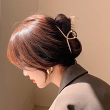 金法   立式大悲四臂觀音厚水晶佛牌 歷史價格詳細信息