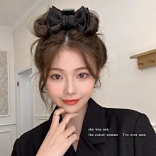 韓國可愛蝴蝶結髮夾 鯊魚夾 洗澡抓夾 純色磨砂簡約髮飾 兔耳朵髮夾 大號抓夾 髮抓髮夾 大嘴夾 頭髮夾子百搭頭飾 盤髮夾 歷史價格詳細信息
