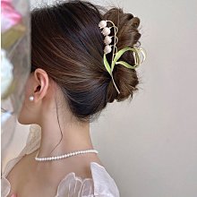 鈴蘭花抓夾女優雅氣質發夾2023年新款高級感后腦勺鯊魚夾子頭飾 歷史價格詳細信息