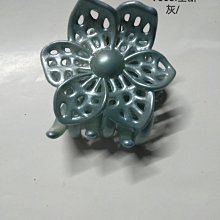 全新 優雅灰鈕扣百摺下襬綴飾魚尾裙 歷史價格詳細信息