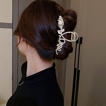 鬱金香鯊魚夾大嘴巴抓夾 花朵髮夾氣質小眾設計感後腦勺抓夾鯊魚夾髮飾盤髮夾 歷史價格詳細信息