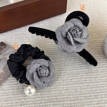 {朵朵韓飾} C2393 韓國直送(正韓)-氣質甜美珍珠水鑽毛絨髮箍(四色) 歷史價格詳細信息