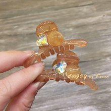 ENJOY現貨 韓國????????原單 AB面小香風鑽花紗紗蝴蝶結合金loveme字標抓夾 歷史價格詳細信息