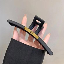 高級感輕奢半鑽手鐲 韓版秀氣單排鑽水晶手鐲女 鈦鋼鍍18K玫瑰金手環 簡約氣質百搭方鑽手腕手飾品 防水不掉色抗過敏 禮物 歷史價格詳細信息