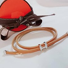 真皮鑲銀手環 歷史價格詳細信息