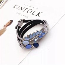 Jasmine時尚~正韓~夢遊海灣 奇幻海洋 夢幻淺橘海馬 法朗藝文別針 歷史價格詳細信息