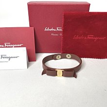 Ferragamo Mobile Phone Strap Gancini Pink Beige Silver Hardware Leather 歷史價格詳細信息