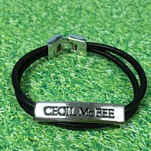 Cecile 手提肩背包進口專櫃大容量可手提肩背100%進口牛皮革材質底部四防磨損釘釦 歷史價格詳細信息