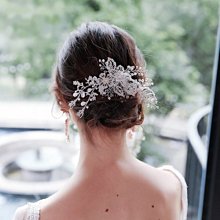 水晶鏤空花朵胸女高檔別氣質高級感胸花設計感小眾精致配飾品~告白氣球 歷史價格詳細信息