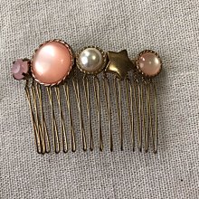 ????Angela????設計感小眾圓領重工針織衫女2023初秋新款不撞款獨特別致套頭毛衣(231124) 歷史價格詳細信息