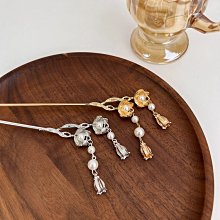 氣質花朵珍珠流蘇金屬抓夾女盤髮後腦勺大號鯊魚夾高級感發夾頭飾 歷史價格詳細信息