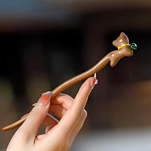 檀木小馬汽車鑰匙扣鑰匙鍊書包掛件精緻女士吊繩小飾品掛飾生肖馬 歷史價格詳細信息