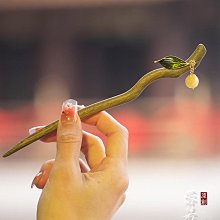 新款綠檀木梳女雕花梳子女專用長發刻字送女友梳子木梳檀香木清潔個人 歷史價格詳細信息