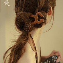 ~爆款熱賣~可掛式收納籃浴室小掛籃衛生間塑料洗澡籃子廚房姜蒜壁掛置物架筐 歷史價格詳細信息