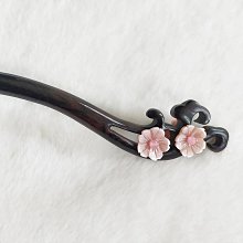 蓮葉混配梅花星。開國雙旗幣。混配算好品相的啦。傳世原味27190 歷史價格詳細信息