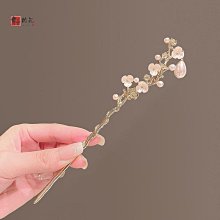 ???????????????????????? ???????????????? ???????????????????????????????????????????? 山茶花發飾 玳瑁色亞克力立體花瓣 花蕊是珍珠和小晶鑽  高級又很精致的 歷史價格詳細信息