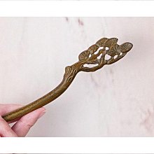 新款綠檀木梳女雕花梳子女專用長發刻字送女友梳子木梳檀香木清潔個人 歷史價格詳細信息