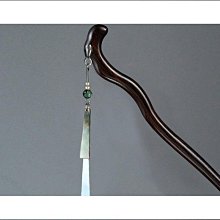 【熱賣】高端檀木圓盤按摩梳頭部頭皮經絡梳毛囊疏通神器養發保健梳子通用 歷史價格詳細信息