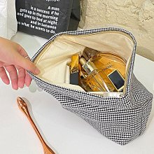 洗漱包女便攜化妝包新款超火旅行防水透明化妝品收納包大容量洗澡 歷史價格詳細信息