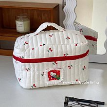 ins化妝包便攜洗漱收納包 超大容量旅行出差化妝品袋防水男超火女-kby科貝 歷史價格詳細信息