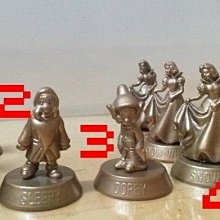 7-11 迪士尼 奇幻夢幻旅程 經典公仔 書  台灣珍藏版 含公仔   7-11 套區 1 歷史價格詳細信息