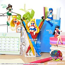 [5月]正版HIYA金剛大戰哥斯拉 穆托 MUTO 可動模型5937 歷史價格詳細信息