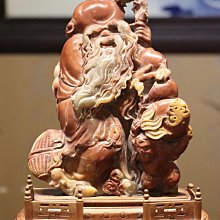珍藏壽山石《攜童訪友》人物故事薄意印章，長3.3厘米寬3.3厘米高11.8厘米，重327克，66，加，28680壽山石 印章 古玩 歷史價格詳細信息