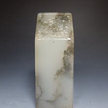 80年代的壽山石《靈獸獻瑞》把件，壽山芙蓉石材質，石質細膩油18849 歷史價格詳細信息