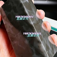 品名: 老撾水洞朱砂雕《多子多福》印鈕 規格：2.6x2.6x4.6厘 產地：老撾 工藝： 壽山石 印章 擺件 二手【國玉之鄉二店】30 歷史價格詳細信息
