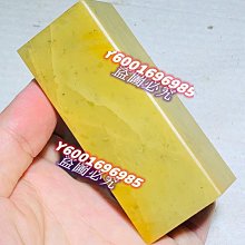 【作品】：青田封門水墨  【規格】：29 30 72mm  【印章描述】：石質油潤而雅靜， 壽山石 擺件 文玩 二手【國玉之鄉】992 歷史價格詳細信息