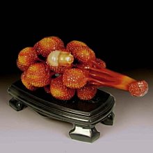 【舊情人留下的傷心物】~附贈A貨鑑定書/放強光天然玉髓(瑪瑙)精雕(觀音)墬飾~12000元起標無底價 歷史價格詳細信息