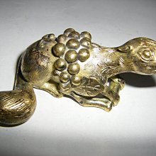 清 銅鎏金 宗喀巴造像 【宗喀巴大師】乃藏傳佛教，黃教首領，此身佛像通體鎏金，細緻入微，衣飾摺疊有系，磨損好，裹金渾厚，品相一流、尺寸如圖 歷史價格詳細信息