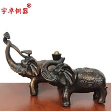 元卓頸椎按摩器肩頸按摩披肩捶打頸部腰部肩膀熱敷家用捶背敲敲樂 歷史價格詳細信息