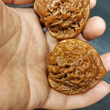 文玩核桃白獅子頭收藏級悶尖手捻盤玩精品三角磨盤蘋果園小手把件 歷史價格詳細信息