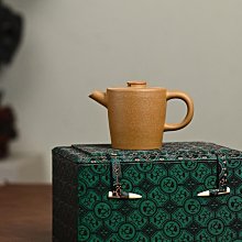 新品·『瓦當』極品黃降坡·容量150cc·7孔出水·內推·朱穎 紫砂 手工 名師作品【真棒好物】 價格比較,價格查詢,歷史價格詳細信息