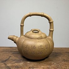 早期清代西藏密宗藏傳大法王名款礦物彩手繪、描金、色彩絢麗、構圖嚴謹唐卡(西藏喇嘛血手印加持)絕對真品(誠可議) 歷史價格詳細信息