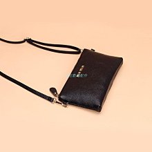 袋鼠真皮小包包女2023新款潮高級感小眾軟皮枕頭包復古單肩斜挎包 歷史價格詳細信息