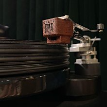 [ 沐耳 ] 低容抗平衡發燒訊號線，義大利 Tasker無氧紅銅，單端接地+雙拼製作；碳纖維 RCA 端子，1.5米一對 歷史價格詳細信息