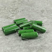 ((0 1 ))全新 超級多款 無線 遙控手把 電視遊樂器，620多款超經典遊戲，五 0 一元起標，可合併郵資 歷史價格詳細信息