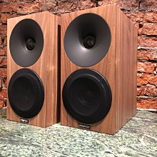 聆聽大地的女人 東尼 席勒曼 印地安警探系列 臉譜 歷史價格詳細信息